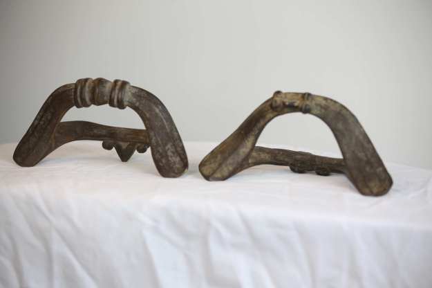 17 Två st armband?20 cm breda 1,7 kg totalt HÖGSTA BUD: 300:-